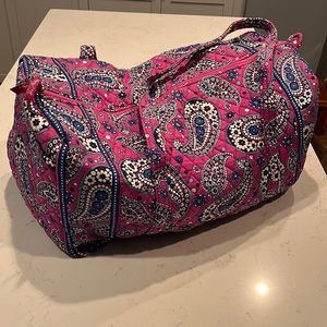 Vera Bradley Large Overnight Bag (Duffel) - Purple Paisley